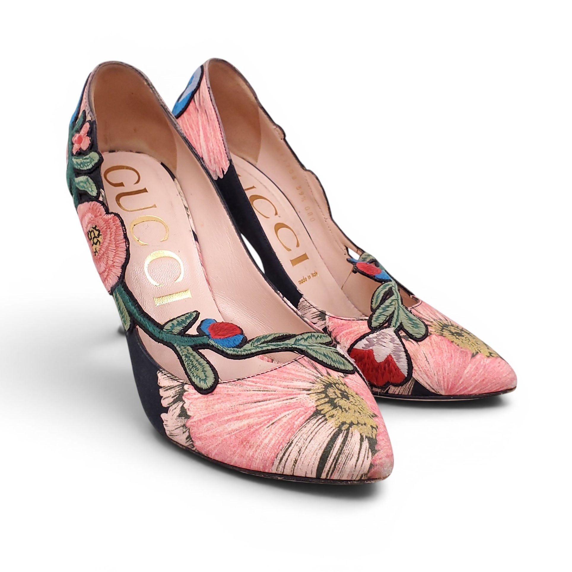 GUCCI FLORAL EMBROIDERED PUMPS - SIZE 39.5