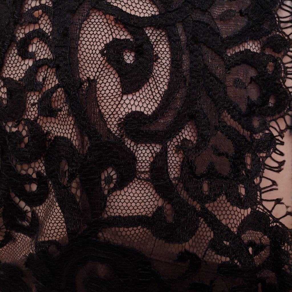 GUCCI BLACK LACE GOWN - SIZE 40