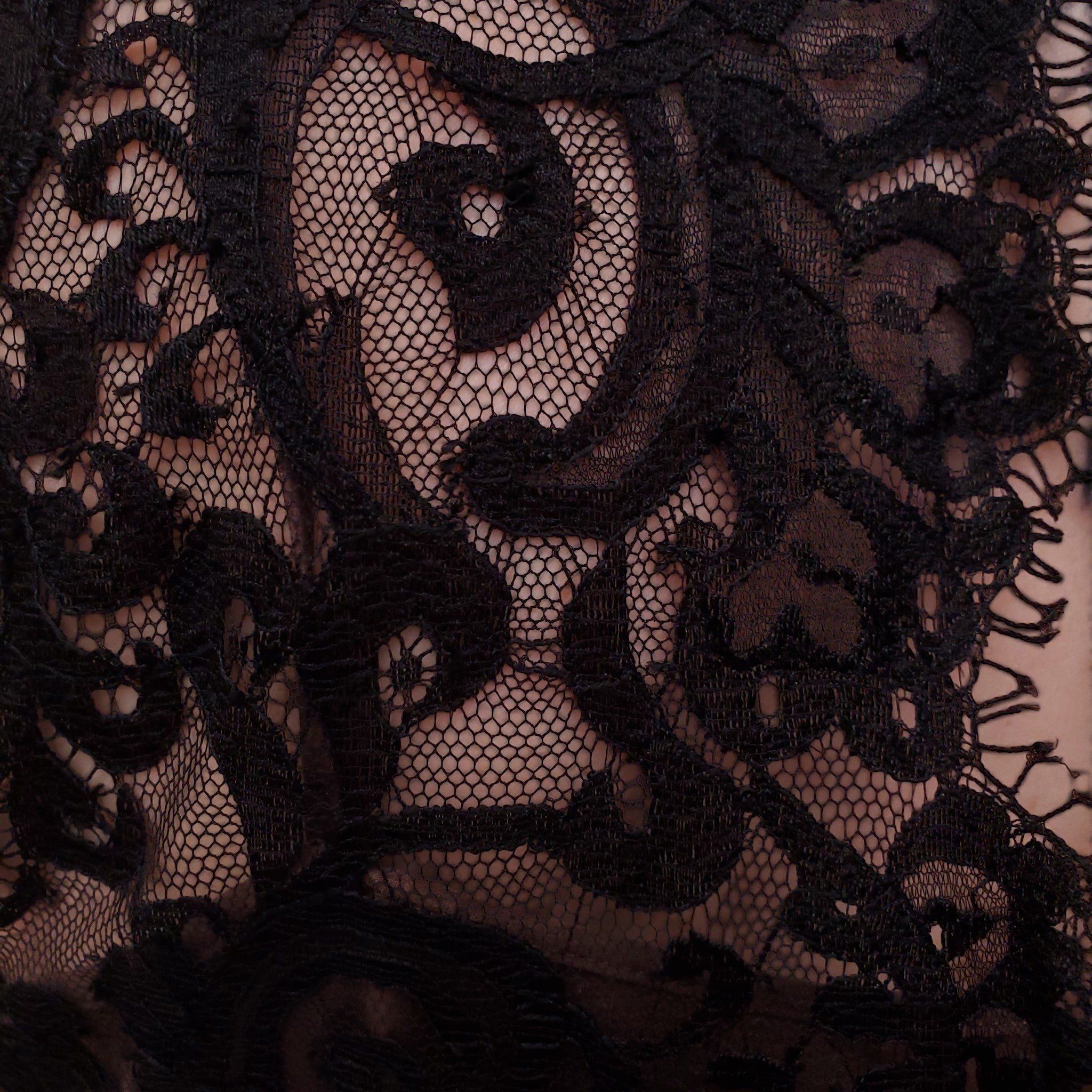 GUCCI BLACK LACE GOWN - SIZE 40