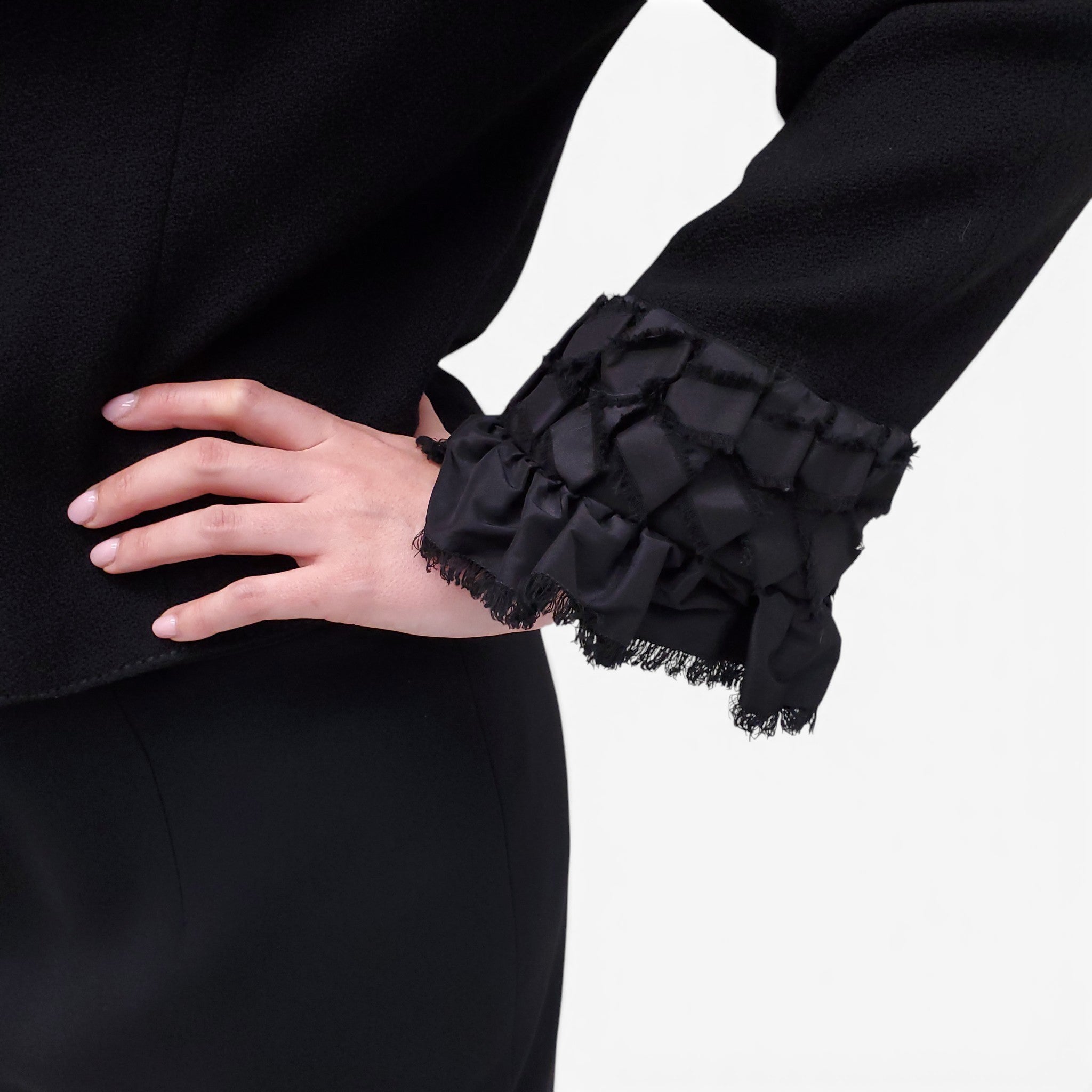 ANDREW GN BLACK JACKET WITH RUFFLE SLEEVE DETAIL - SIZE 44