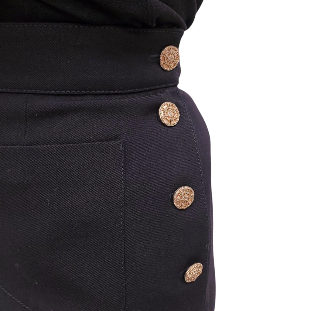 CHANEL VINTAGE BLACK TROUSERS WITH GOLD LOGO BUTTONS - SIZE 46