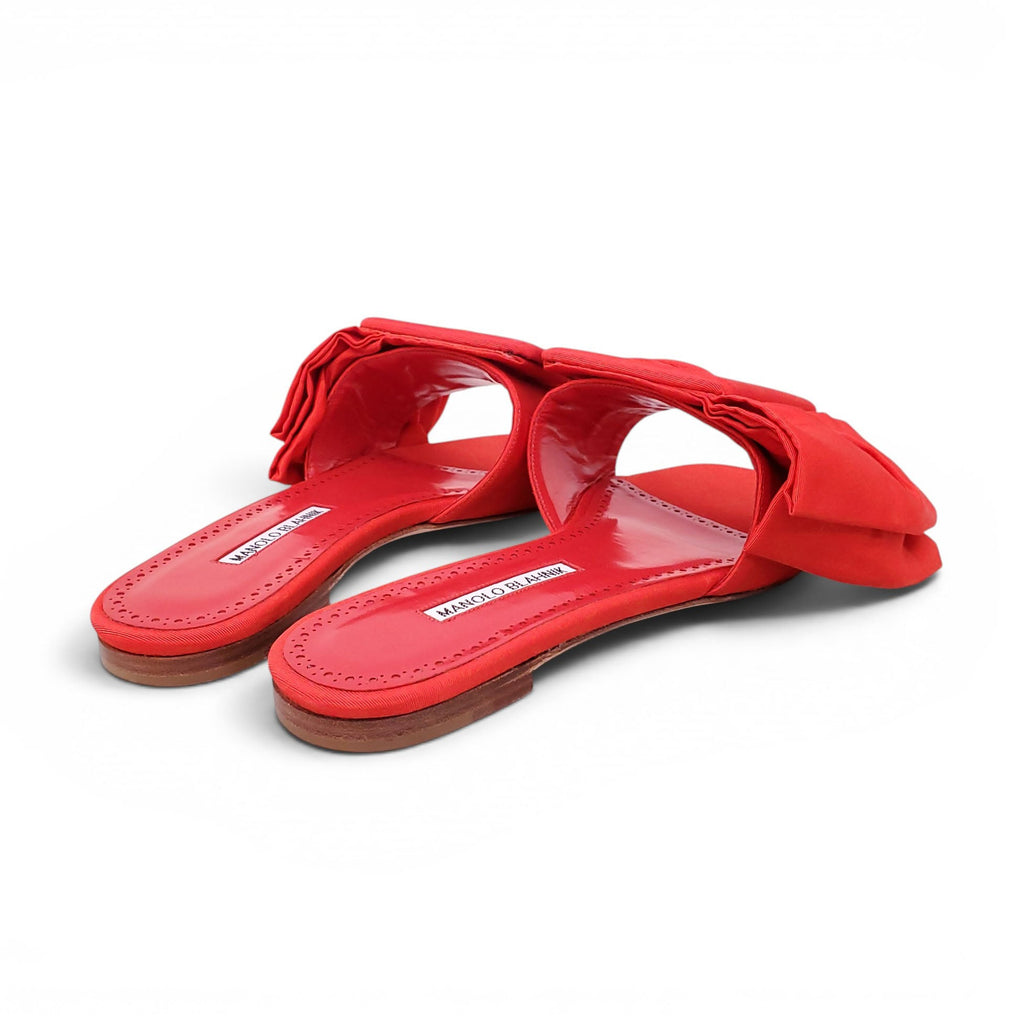 MANOLO BLAHNIK RED FLATS WITH BUCKLE DETAIL - SIZE 41