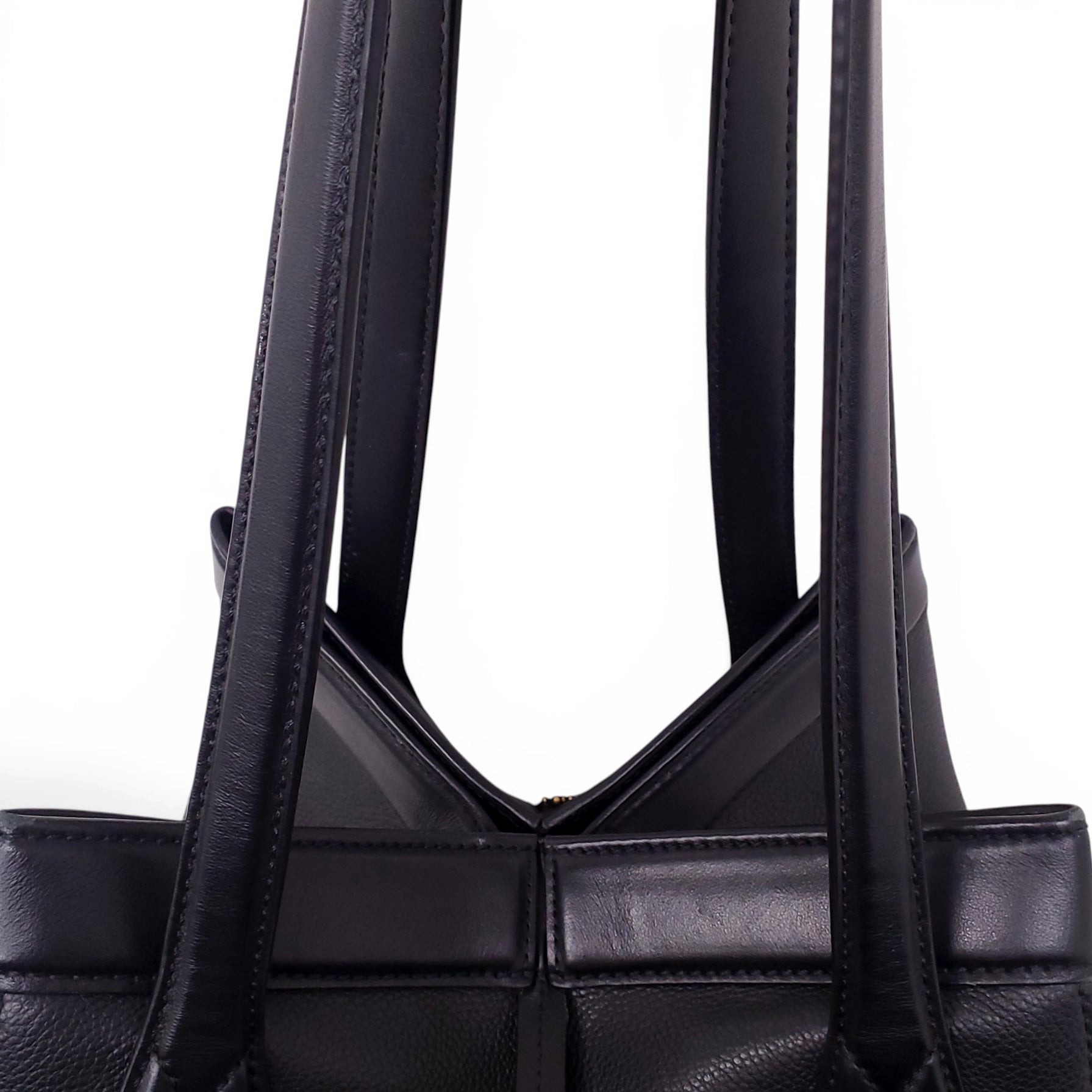 FENDI LARGE BLACK ORIGAMI SHOULDER BAG