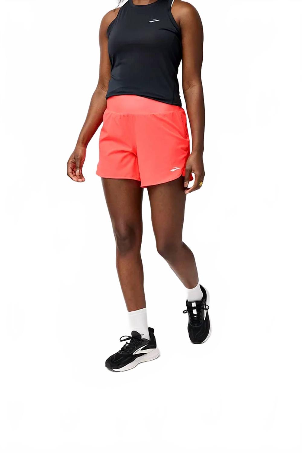 Chaser 5" Shorts 2.0 In Neo Cayenne