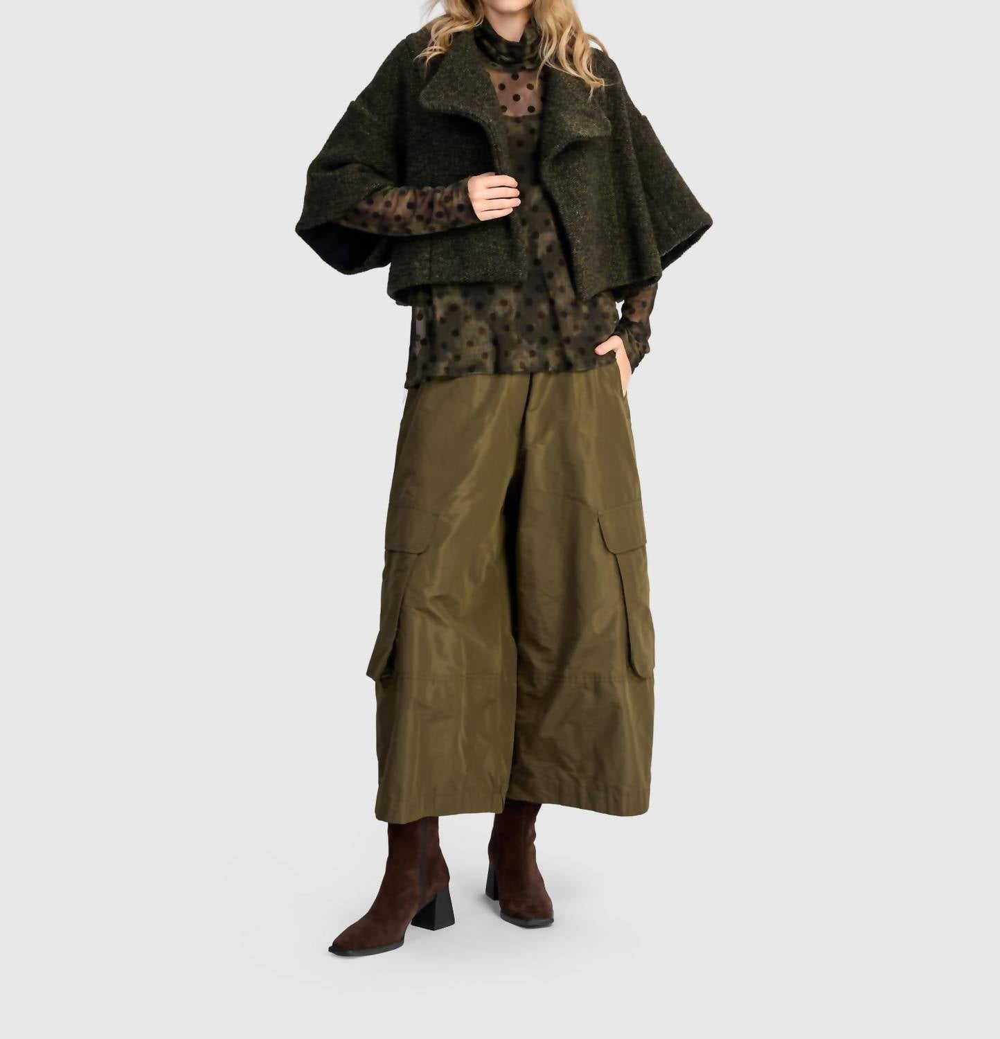 Urban Capulet Crop Jacket In Khaki