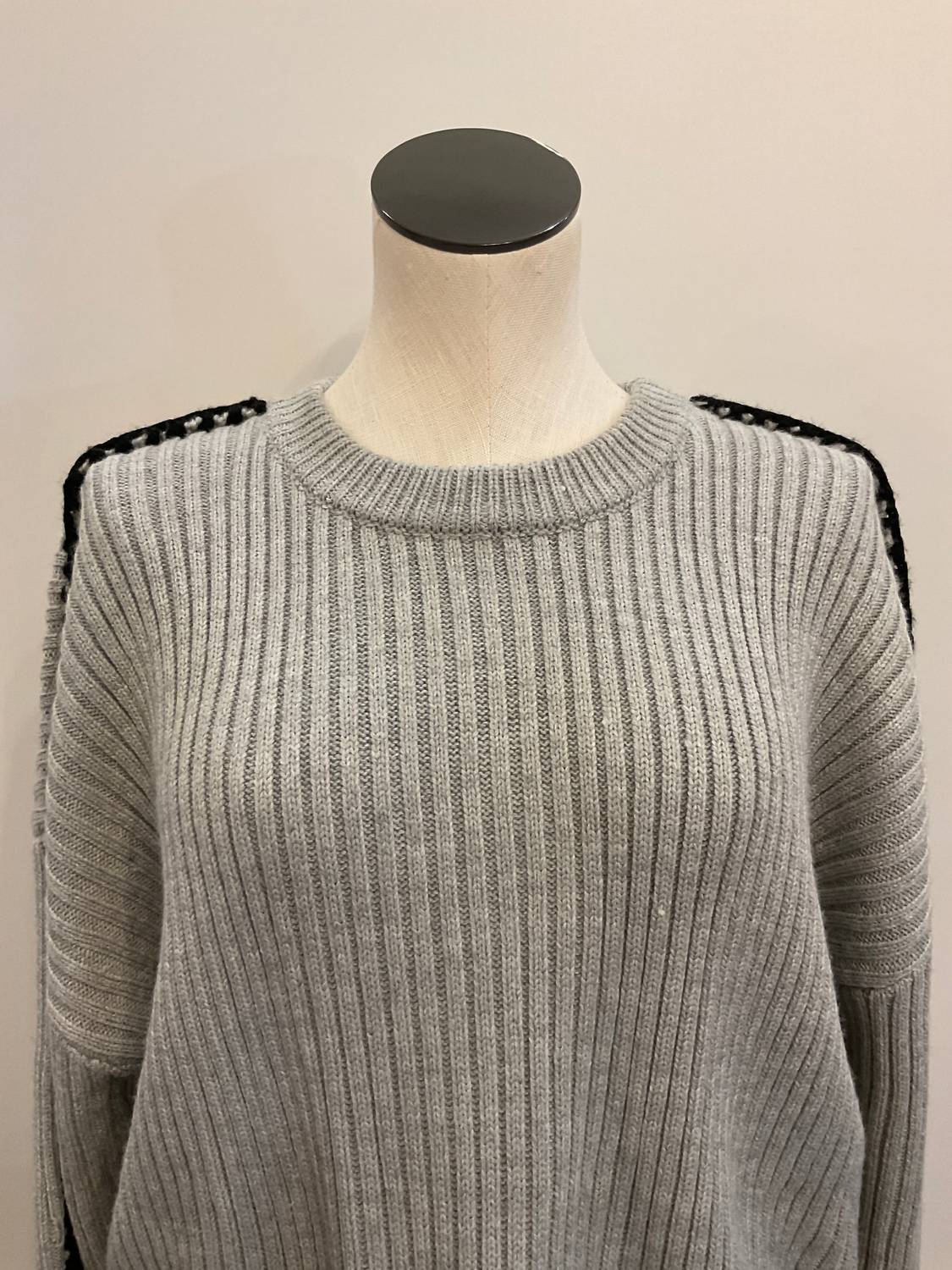 The Hunley Sweater In Grey/ Black