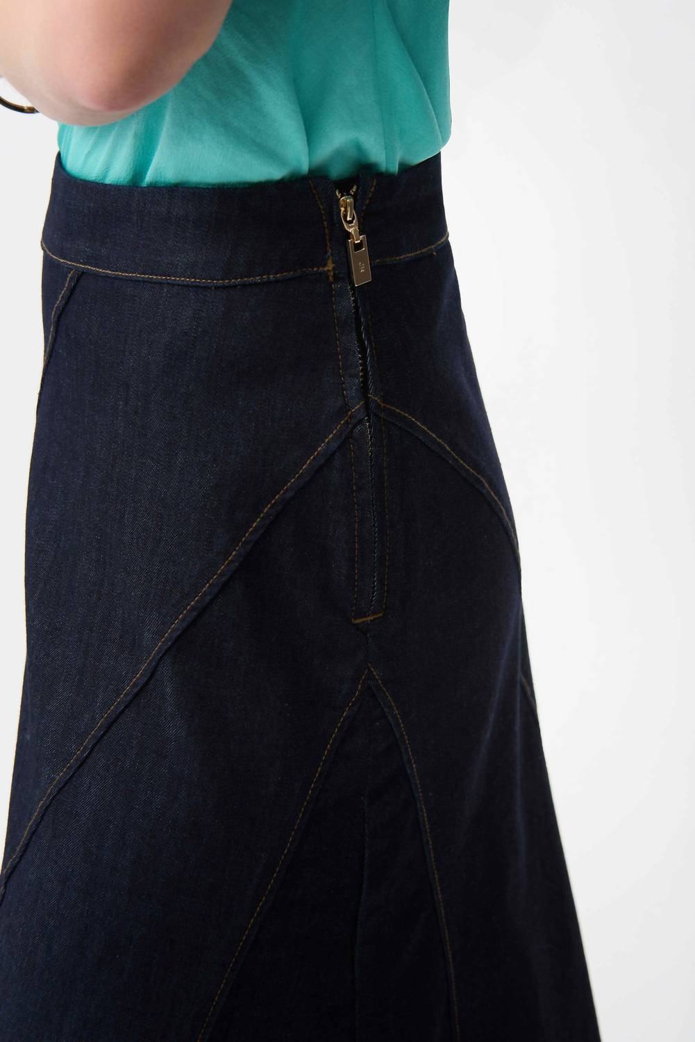 Denim Flare Skirt With Exposed Zipper In Dark Blue