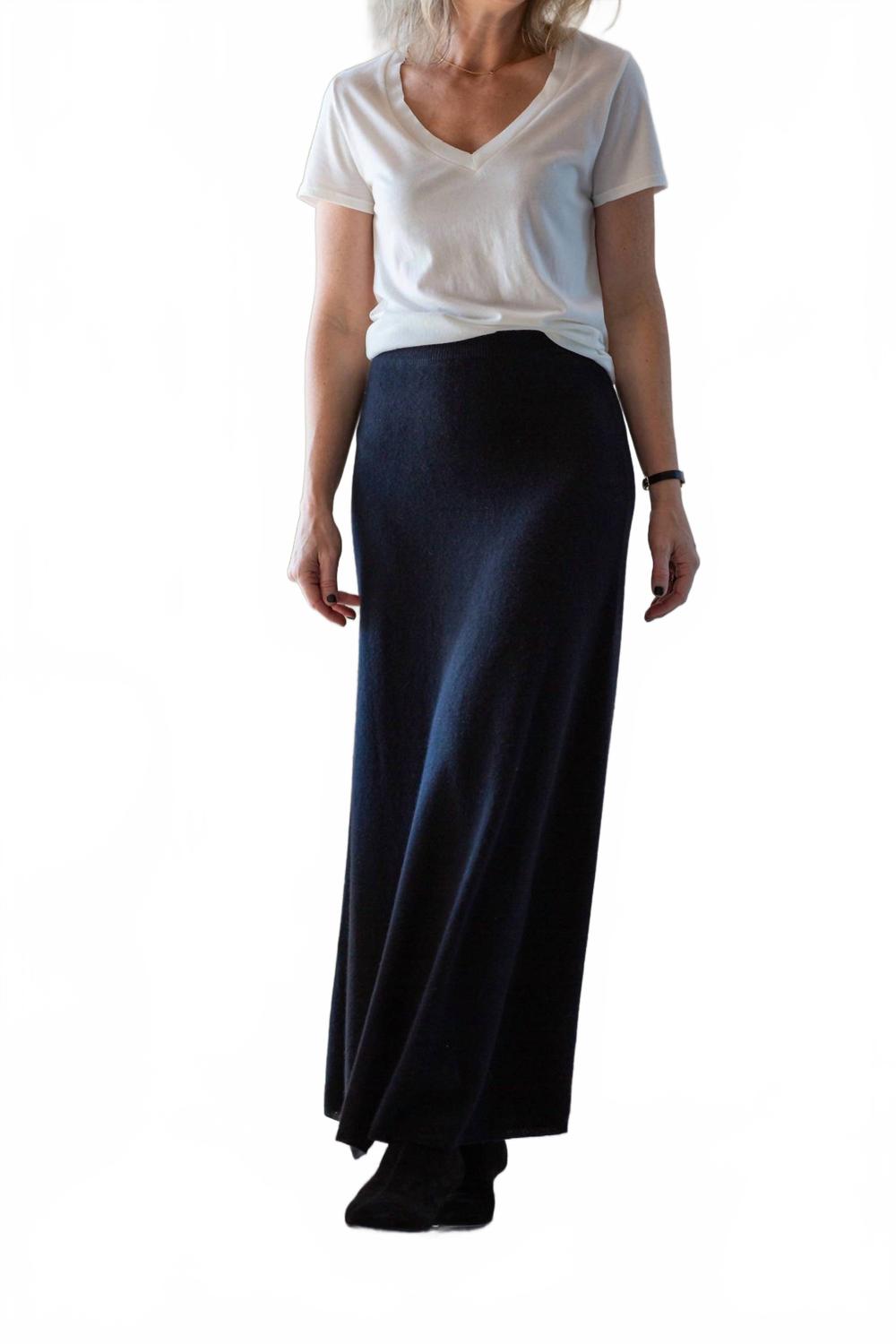 Chloe V-Neck T-Shirt In Ivory