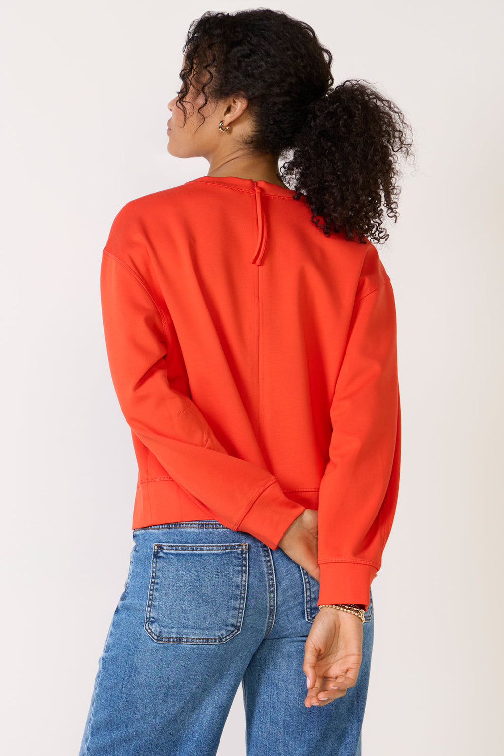 Women's Long Sleeve Crewneck Top