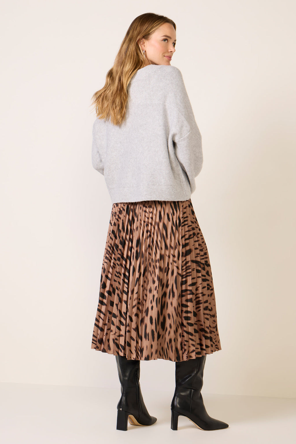 Women's Nostalgia Pleated Midi Skirt
