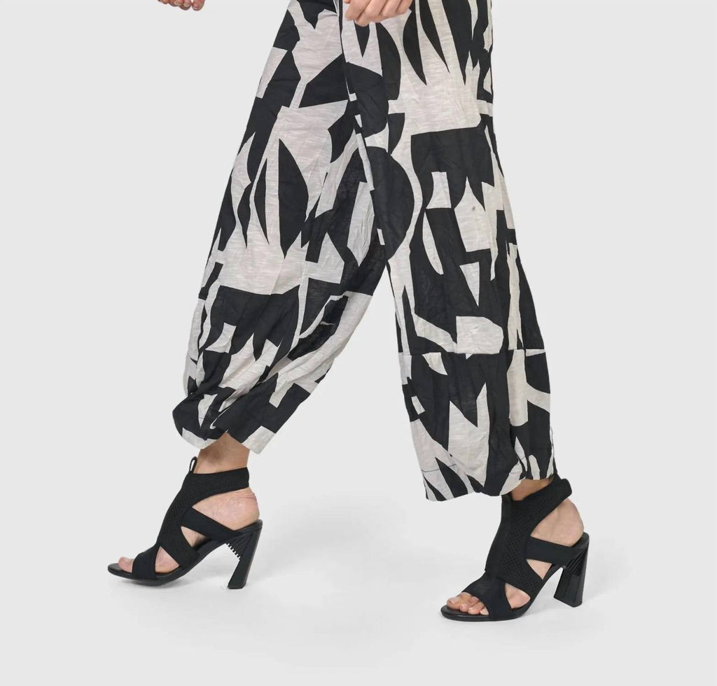 Dayglow Punto Pants In Mono