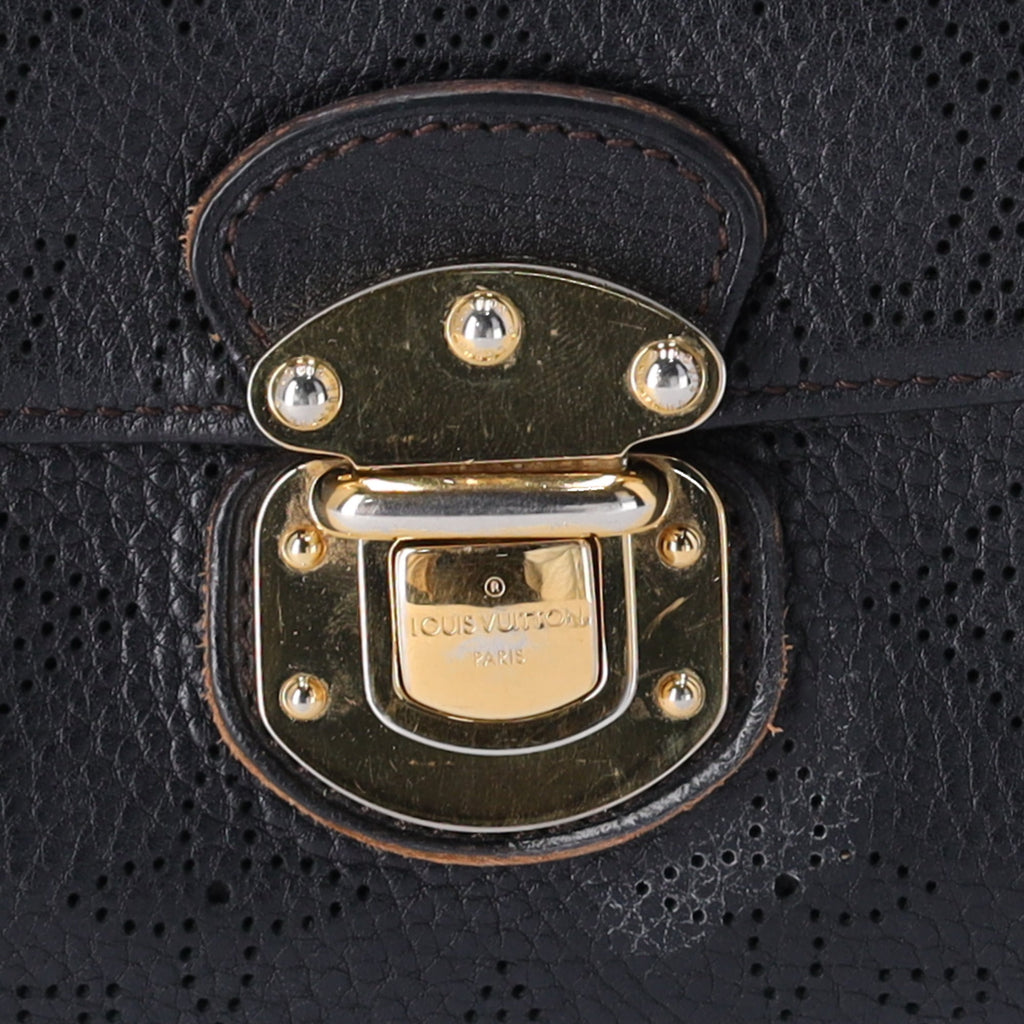 Louis Vuitton Amelia Mahina Monogram Long Trifold Wallet Black