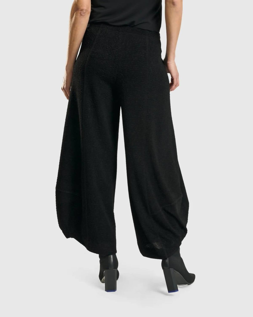 Jacquard Punto Pants In Black