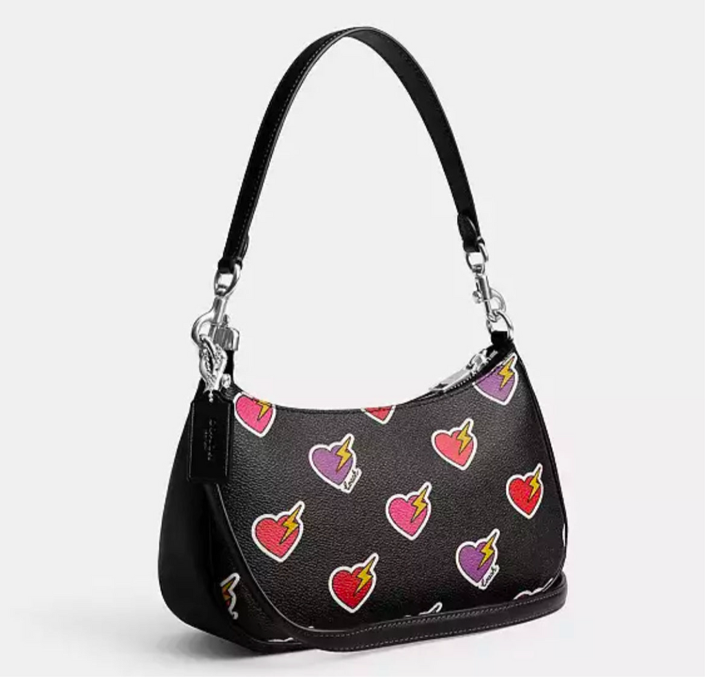 NWT Coach Teri Shoulder Bag With Heart Bolt Print