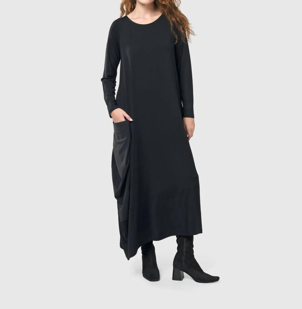 Midnight Maxi Dress In Black