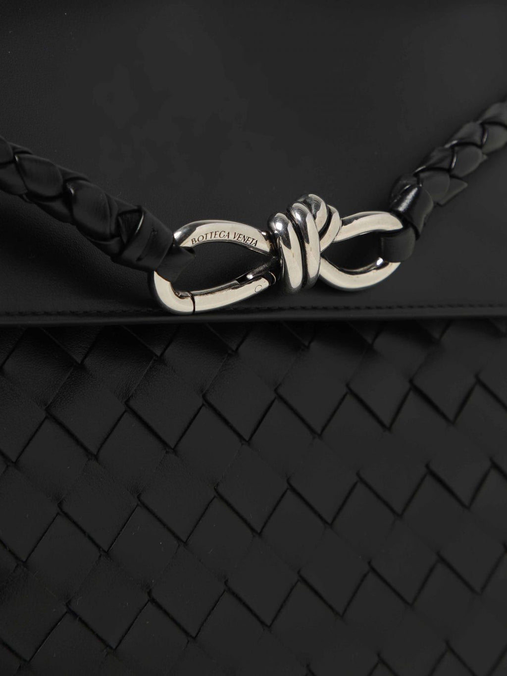 Bottega Veneta Shoulder Bag Men Black