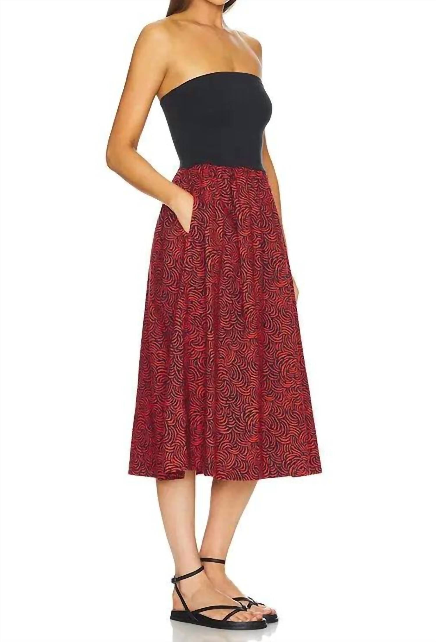 Gabbriette Strapless Dress In Abstract Swirl