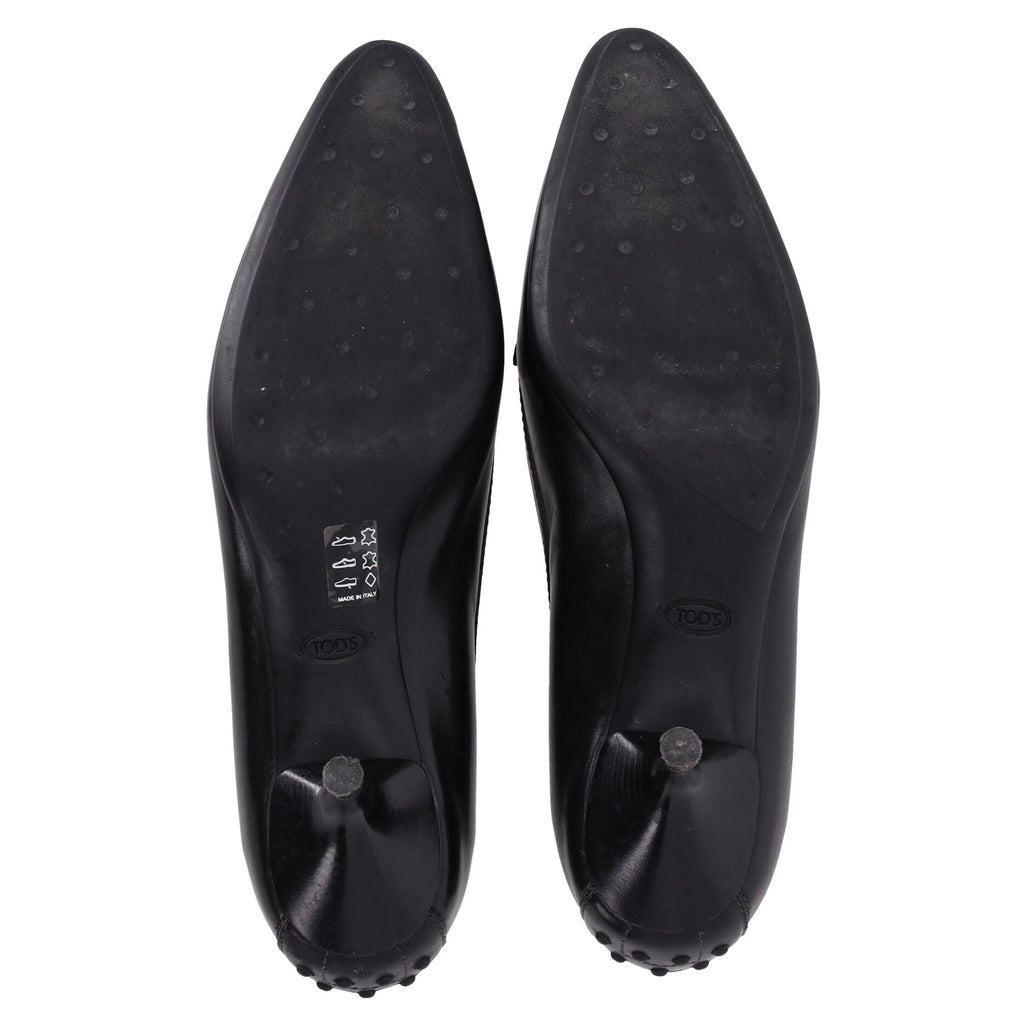 Tod's Pointed Toe Penny Loafer Pumps in Black Leather