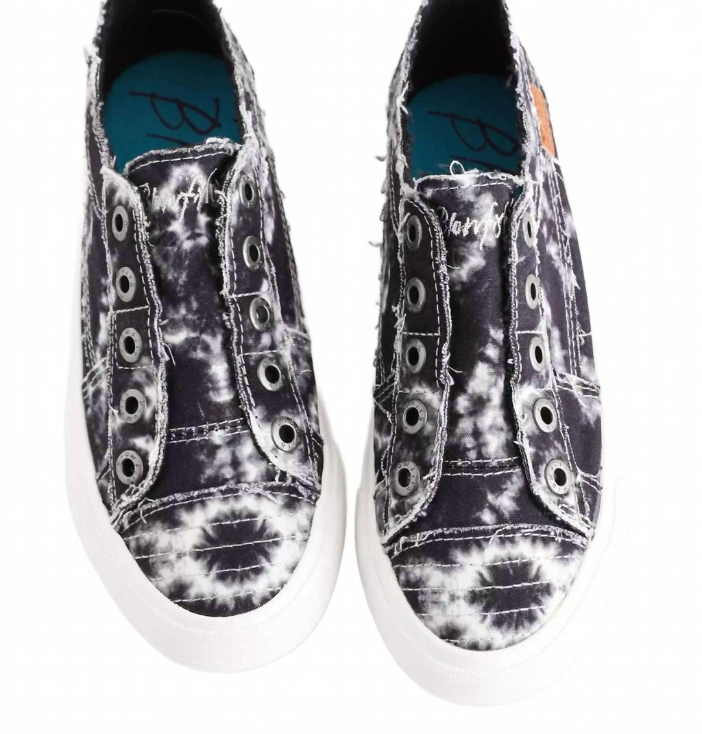 Women's Play Sneaker In Shadow Tie Dye