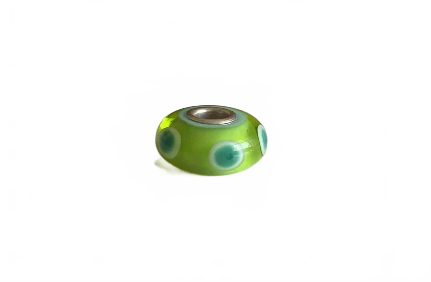 Women's Universal Unique Dot Bead Charm In Green