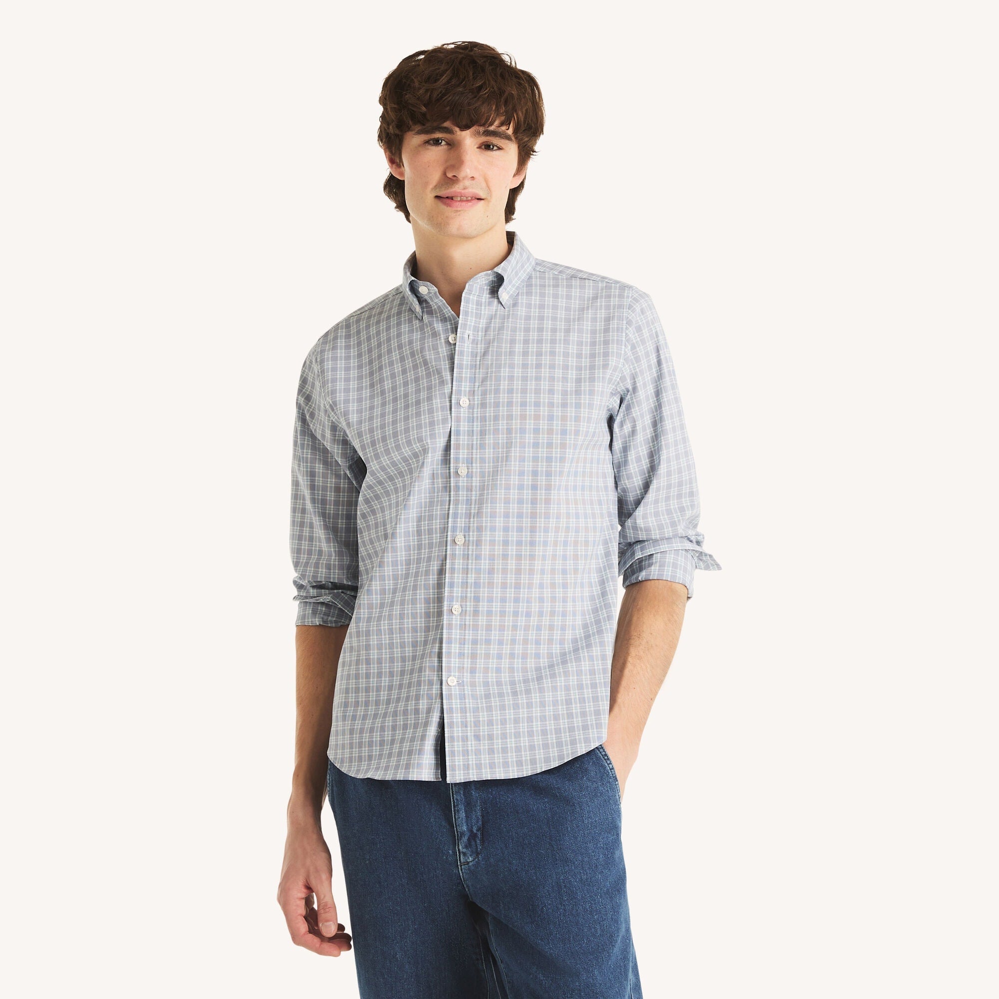 Nautica Mens Slim Fit Wrinkle-Resistant Plaid Shirt
