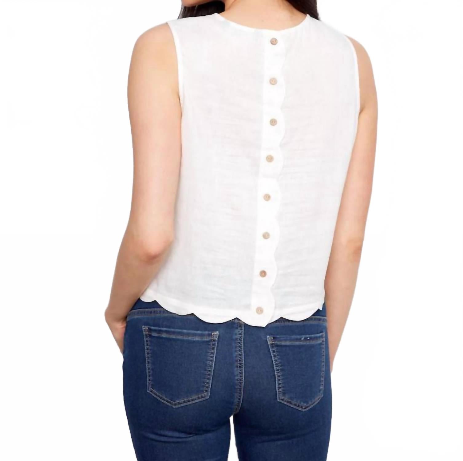 Sleeveless With Scalloped Edge Top In White