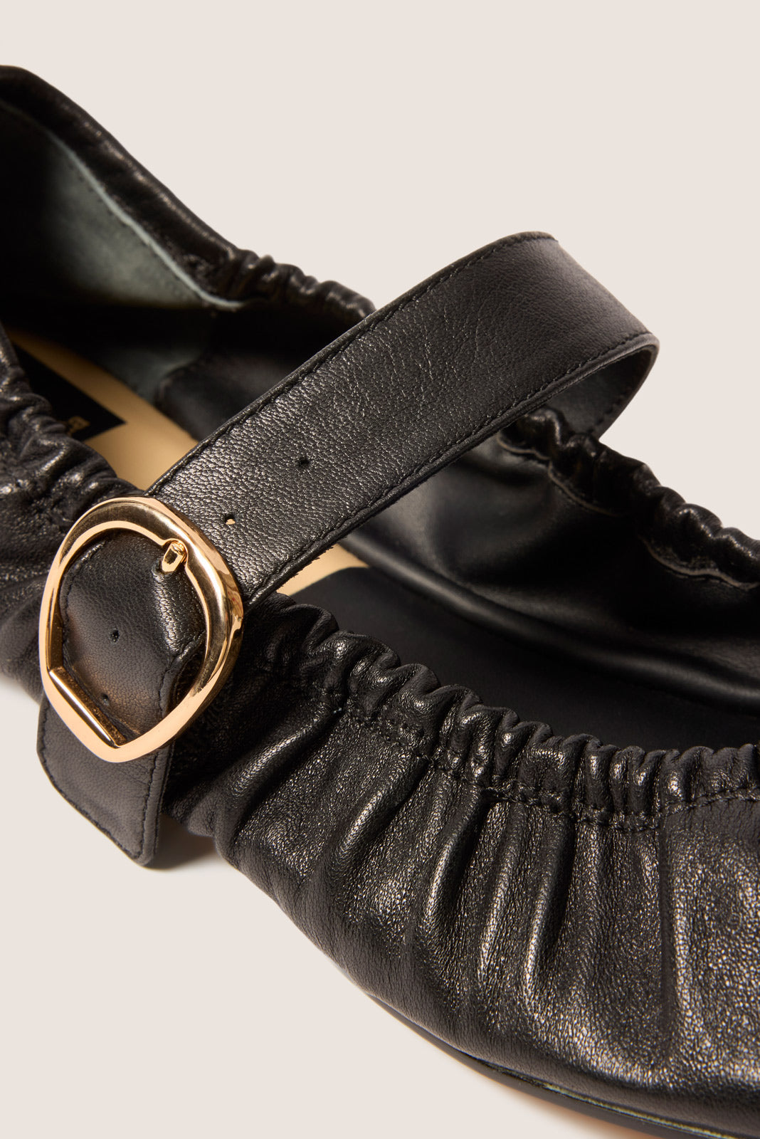 Women's Caely Flat