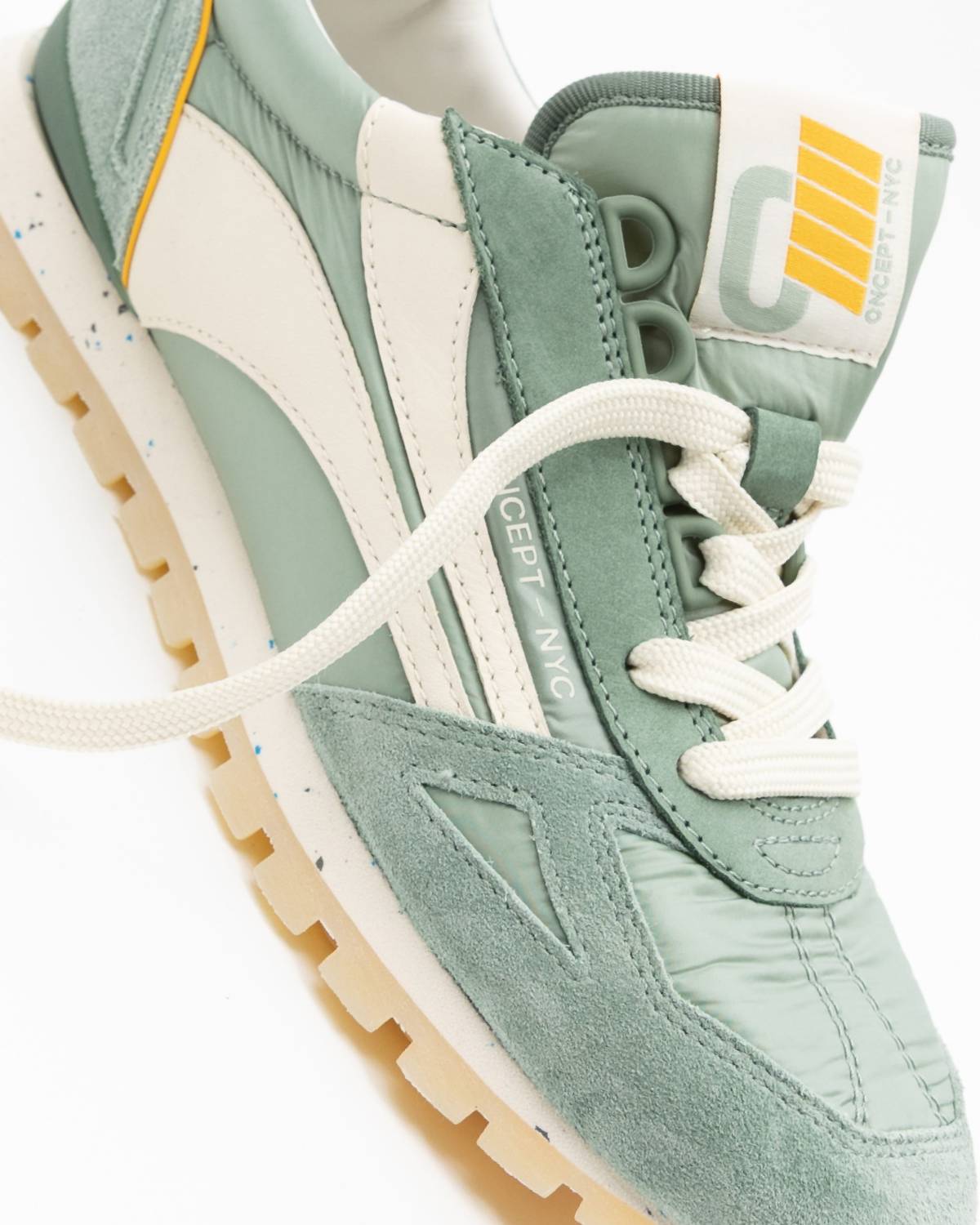 Women's Toronto Sneakers In Agave