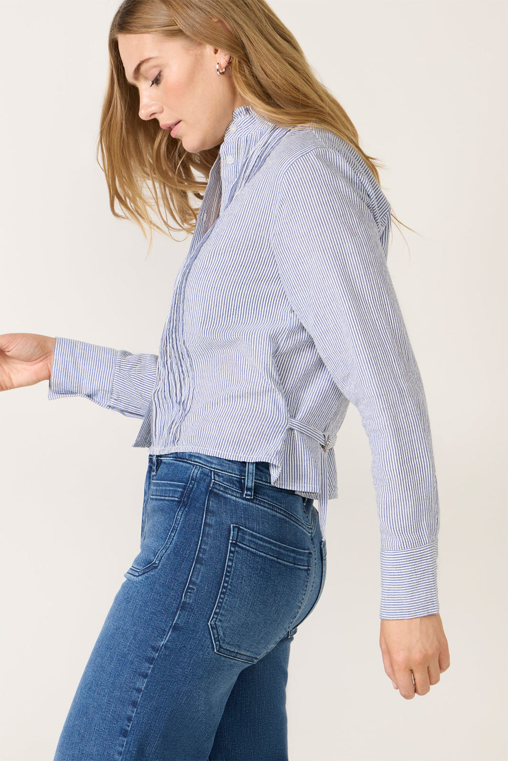 Women's Ruffle Neck Shirt