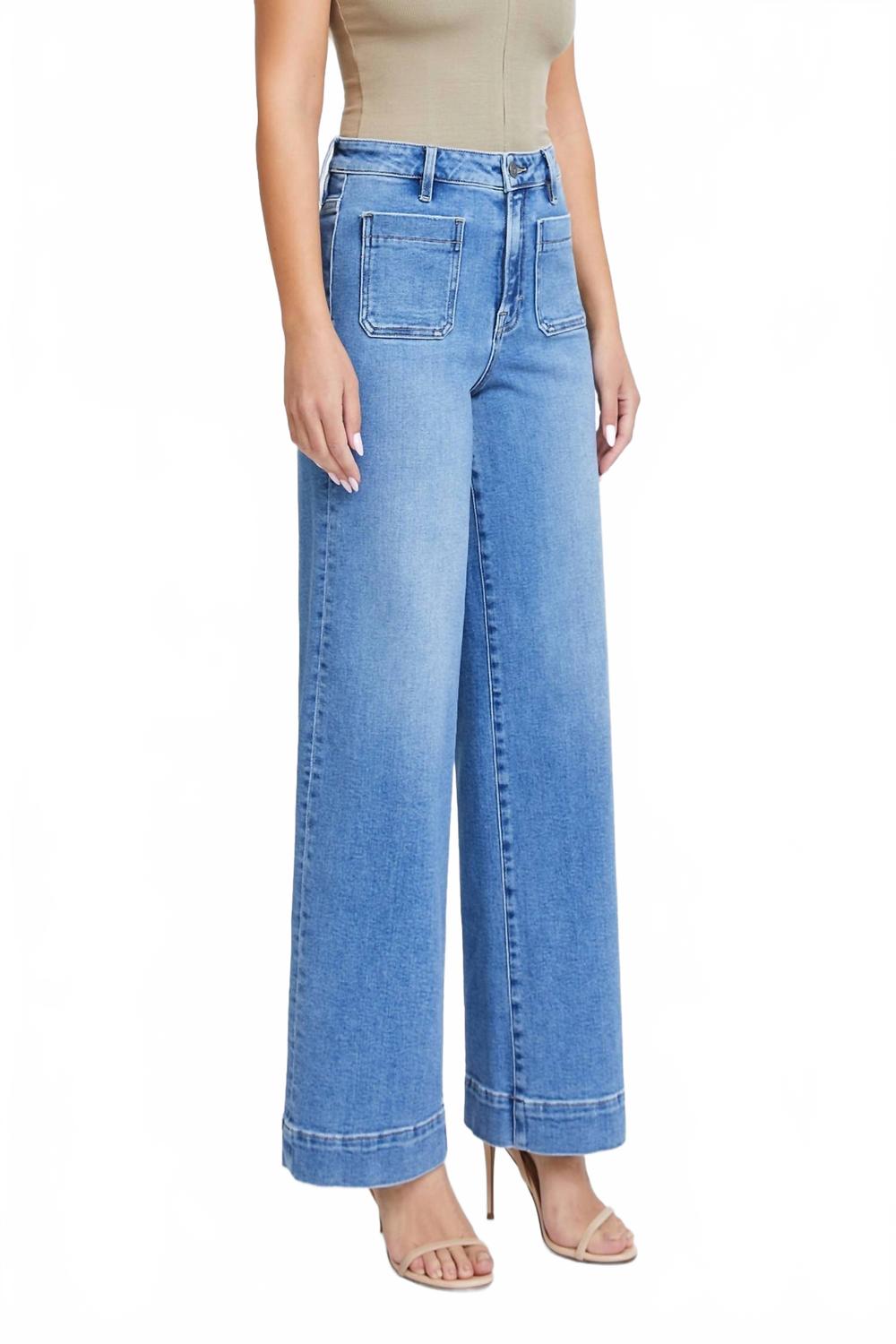 Nori Front Pocket Wide Leg Jeans In Medium Blue