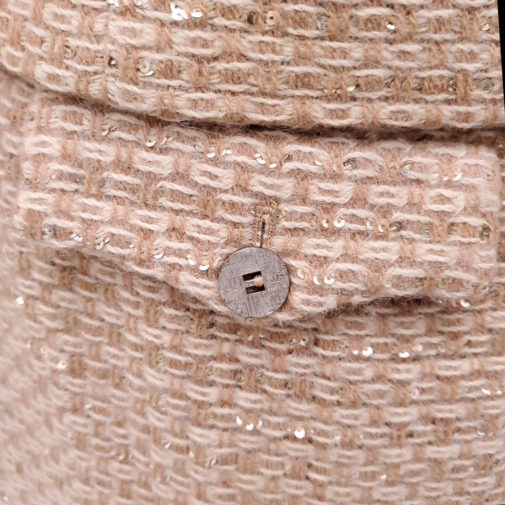 CHANEL 2000 TAN AND CREAM METALLIC SEQUIN THREE-PIECE SUIT - SIZE 36