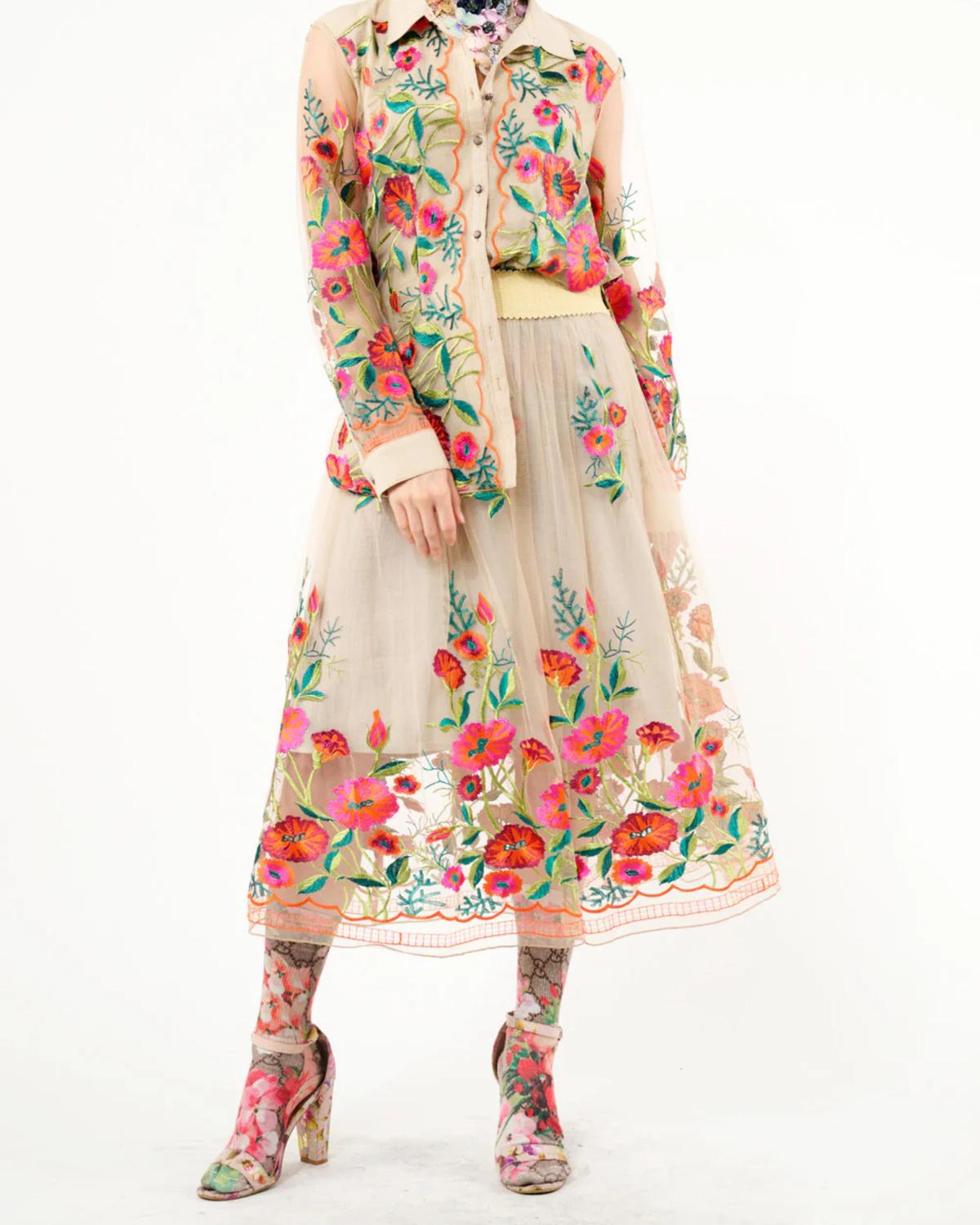 Vintage Floral Embroidered Skirt In Beige Tulip