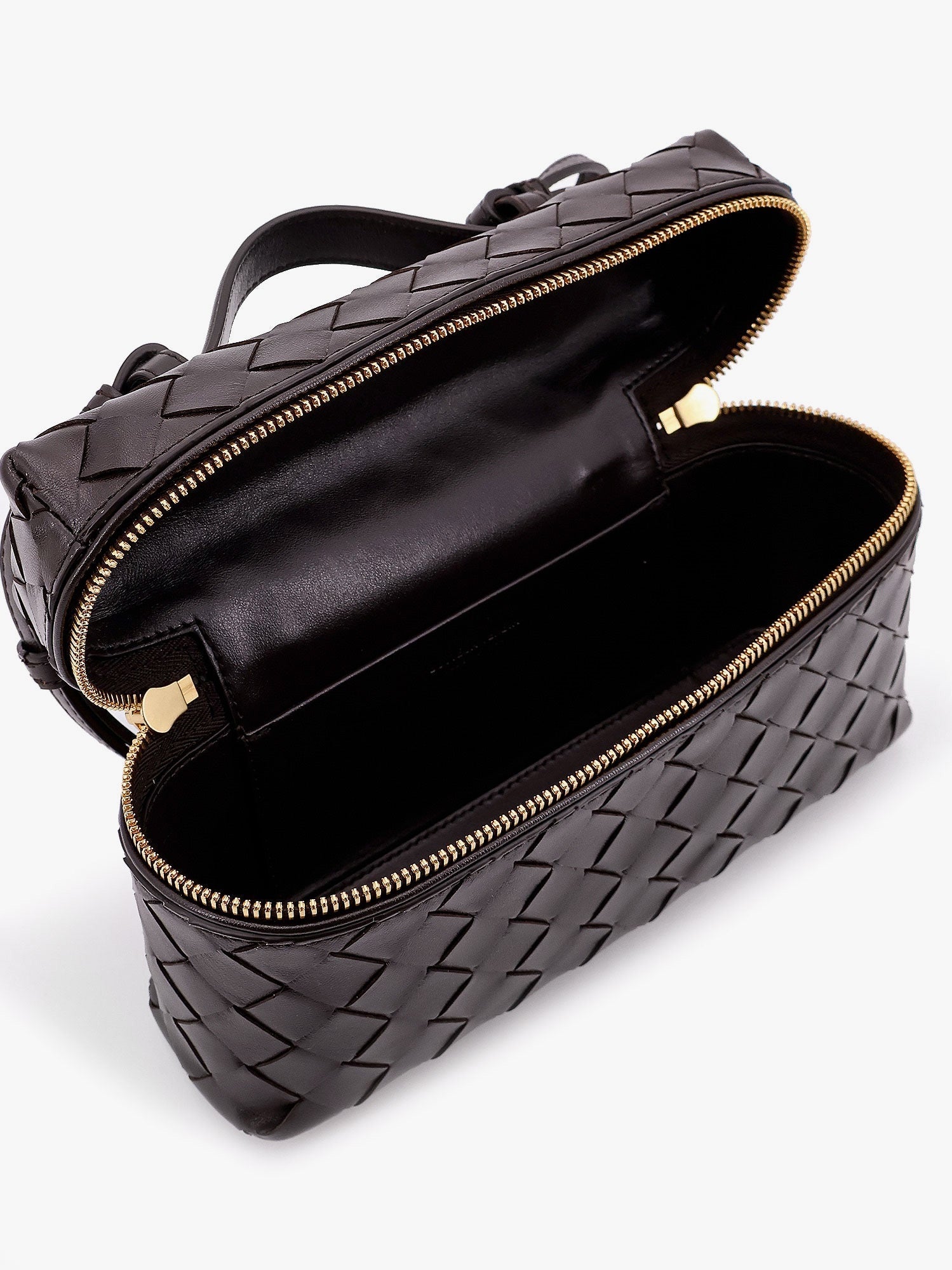 Bottega Veneta Women Bang Bang Leather Shoulder Bag With Intrecciato Pattern