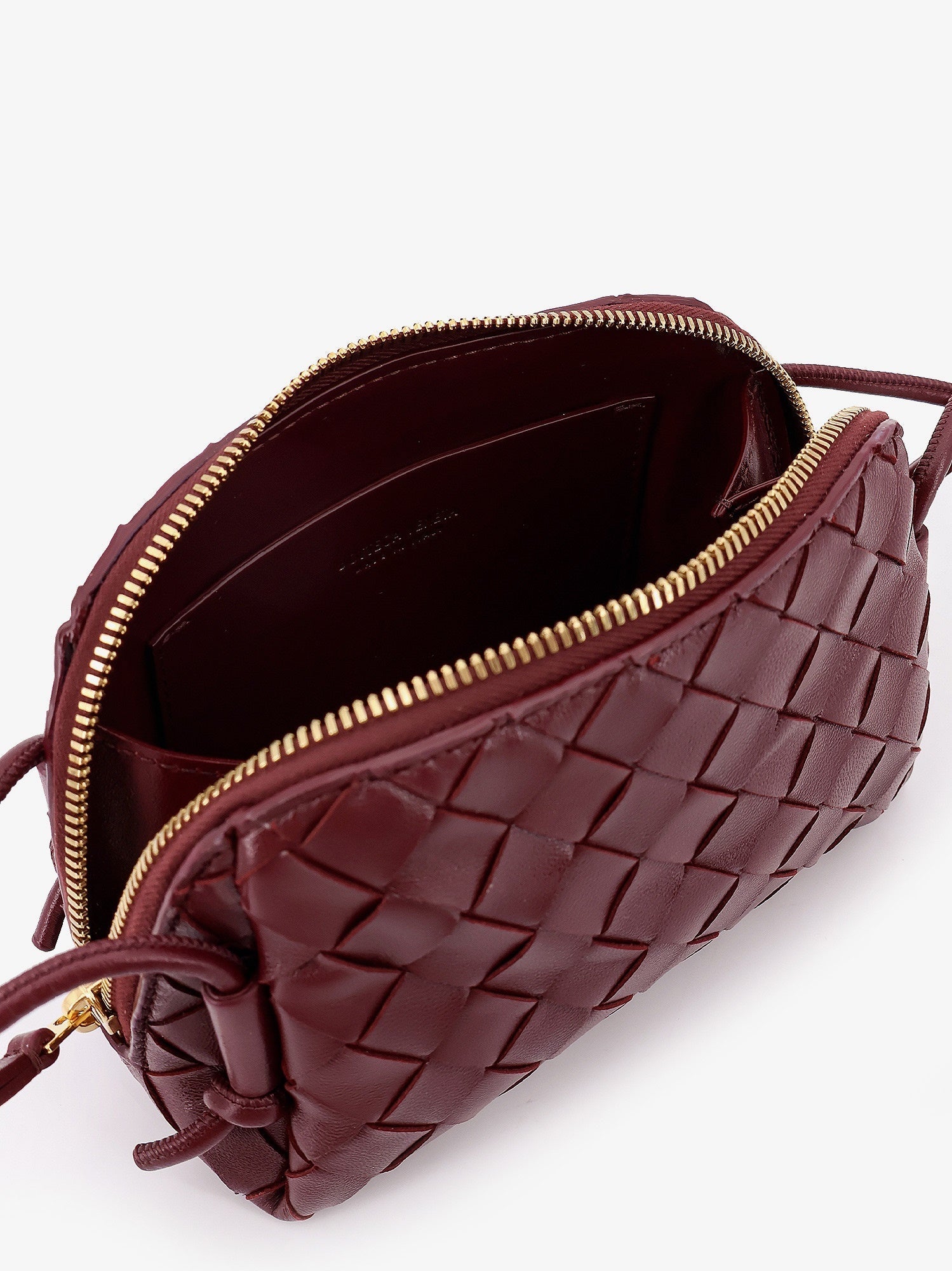 Bottega Veneta Women Concert Pouch Leather Shoulder Bag With Intrecciato Motif