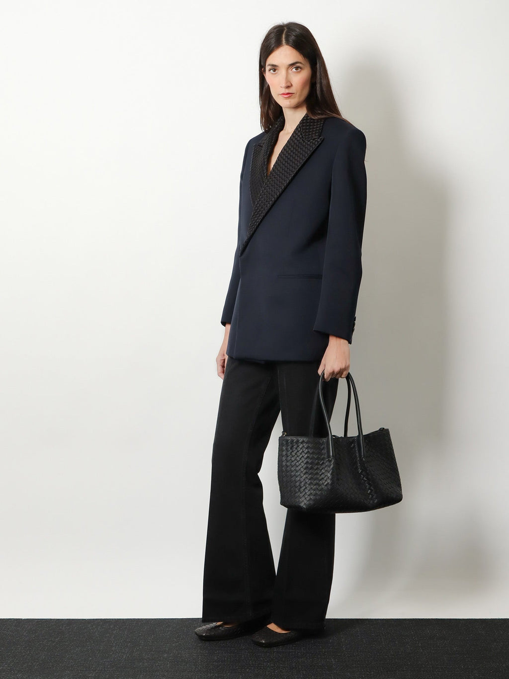 Bottega Veneta Women Pinacoteca Leather Handbag With Intrecciato Motif