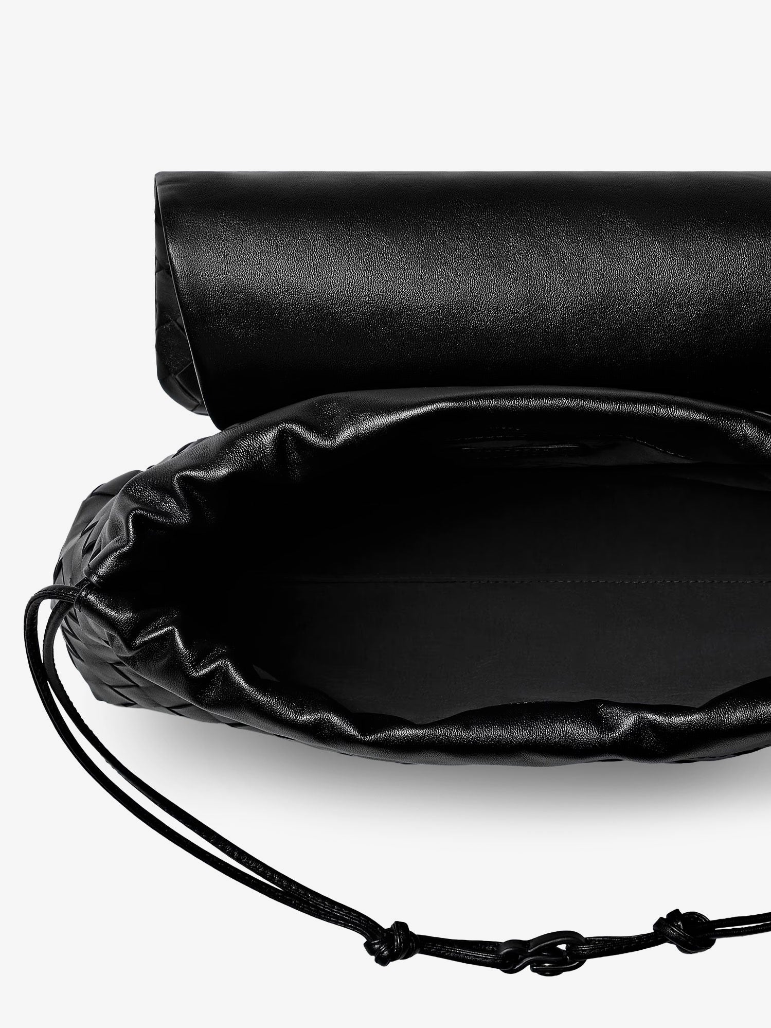 Bottega Veneta Women Leather Shoulder Bag With Intrecciato Pattern
