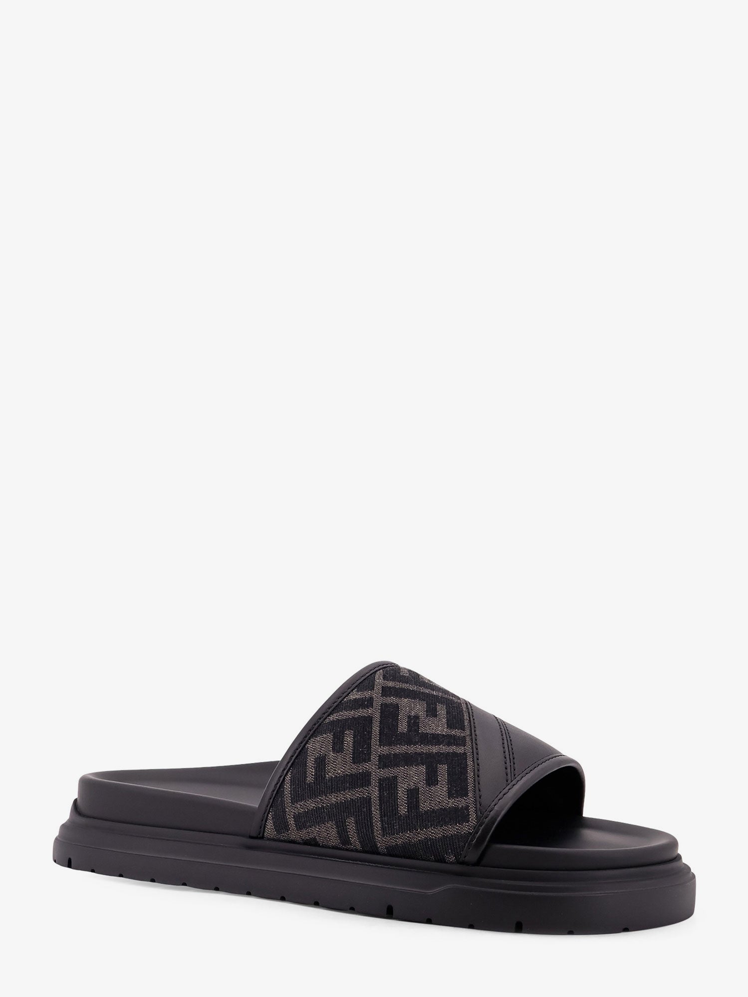Fendi Men Low Leather Sandals With Ff Jacquard Insert
