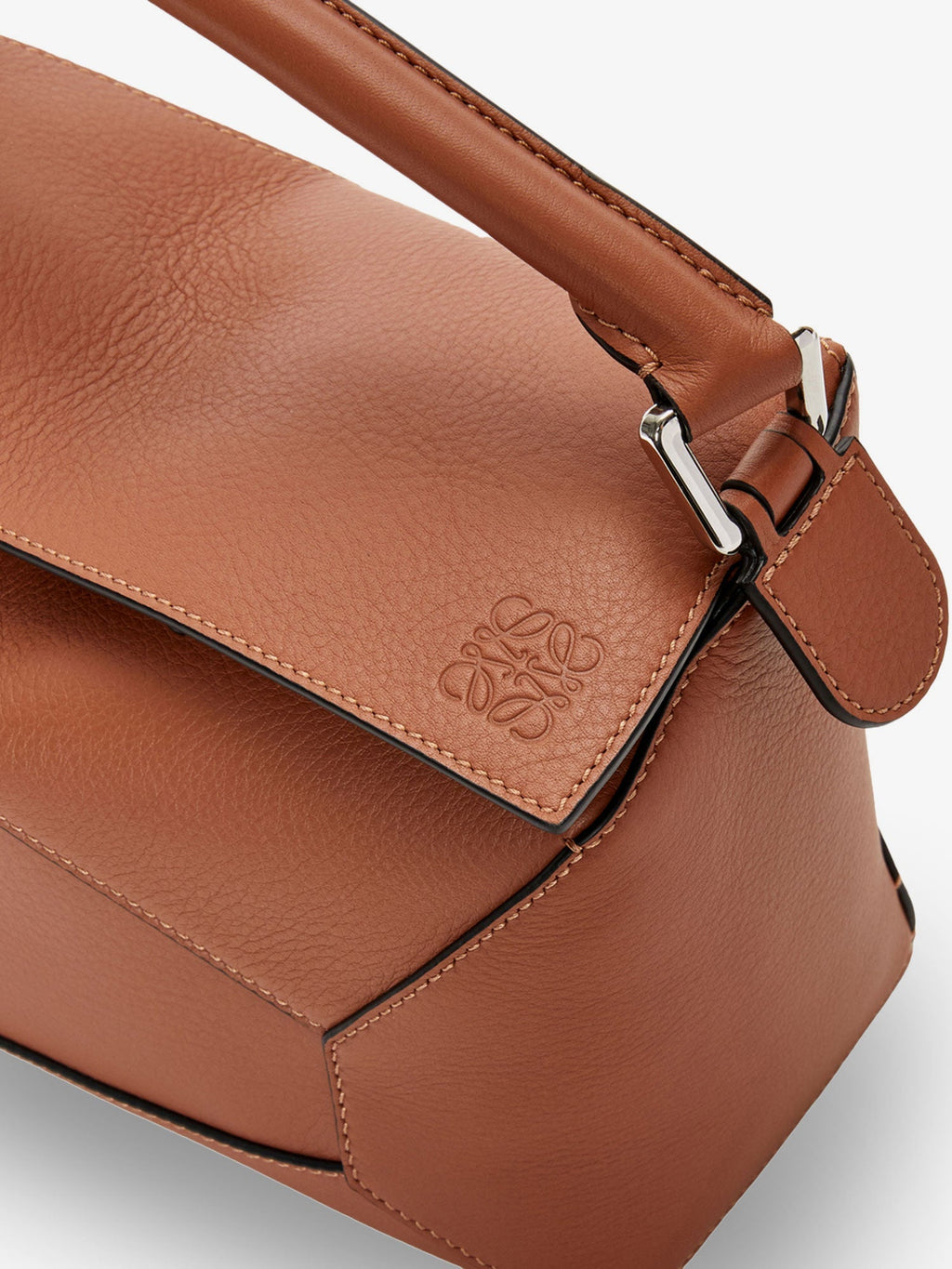 Loewe Women Puzzle Edge Leather Handbag With Engraved Anagram Logo