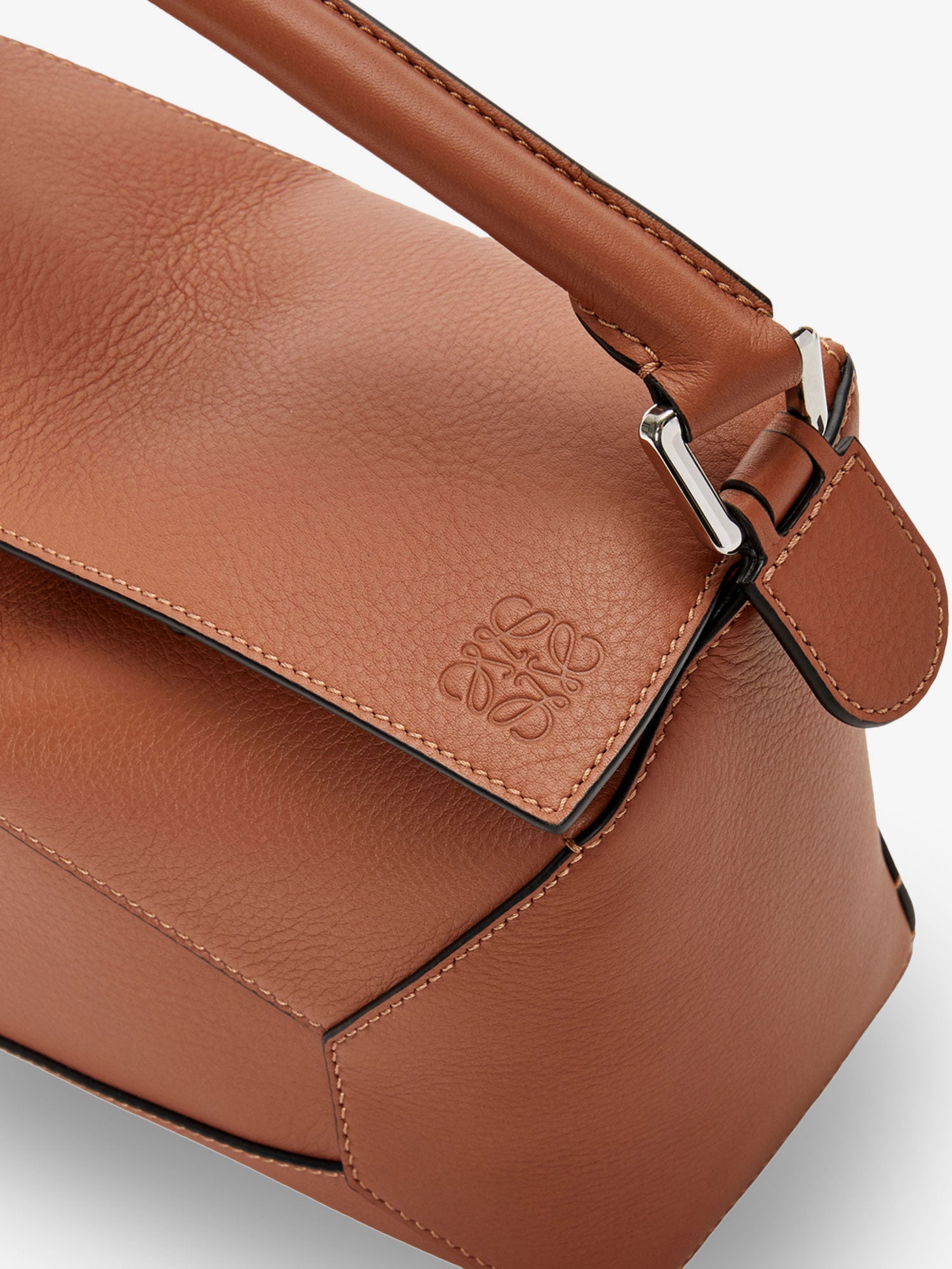 Loewe Women Puzzle Edge Leather Handbag With Engraved Anagram Logo