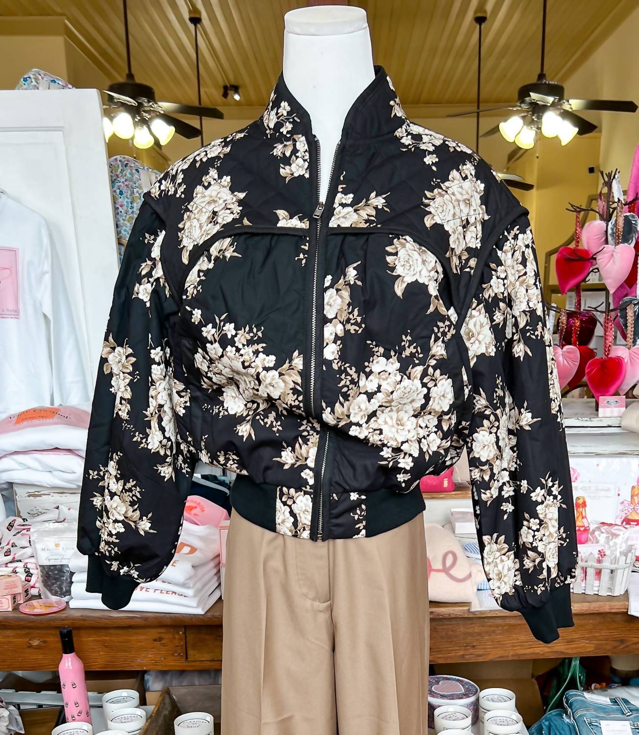 Floral Print Pleated Bomber Jacket In Black