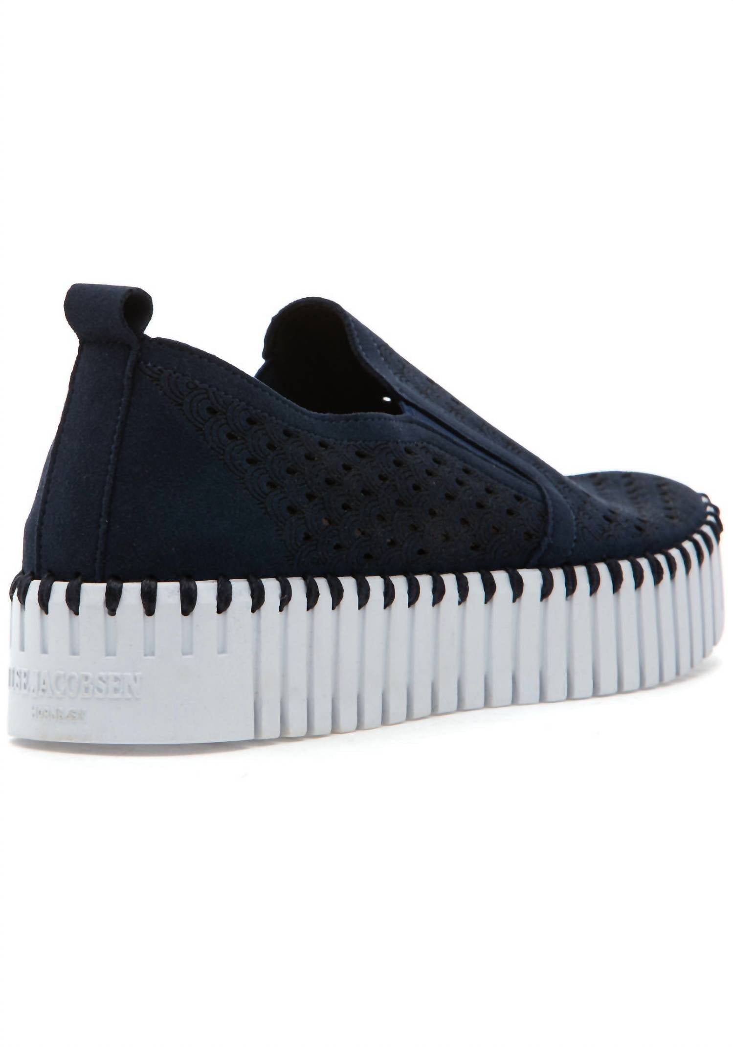 Women's Tulip 141 Sneakers In Dark Indigo