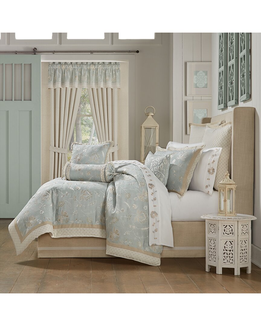 J. Queen New York Garden View Comforter Set