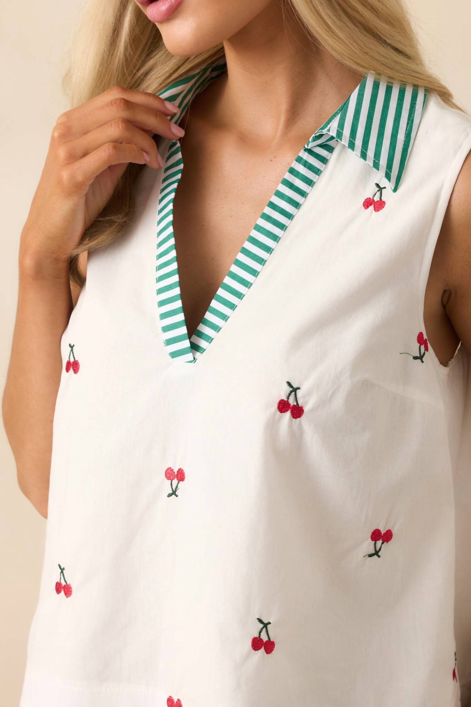 Fruit Pattern Shirt Collar Sleeveless Top In Cherry