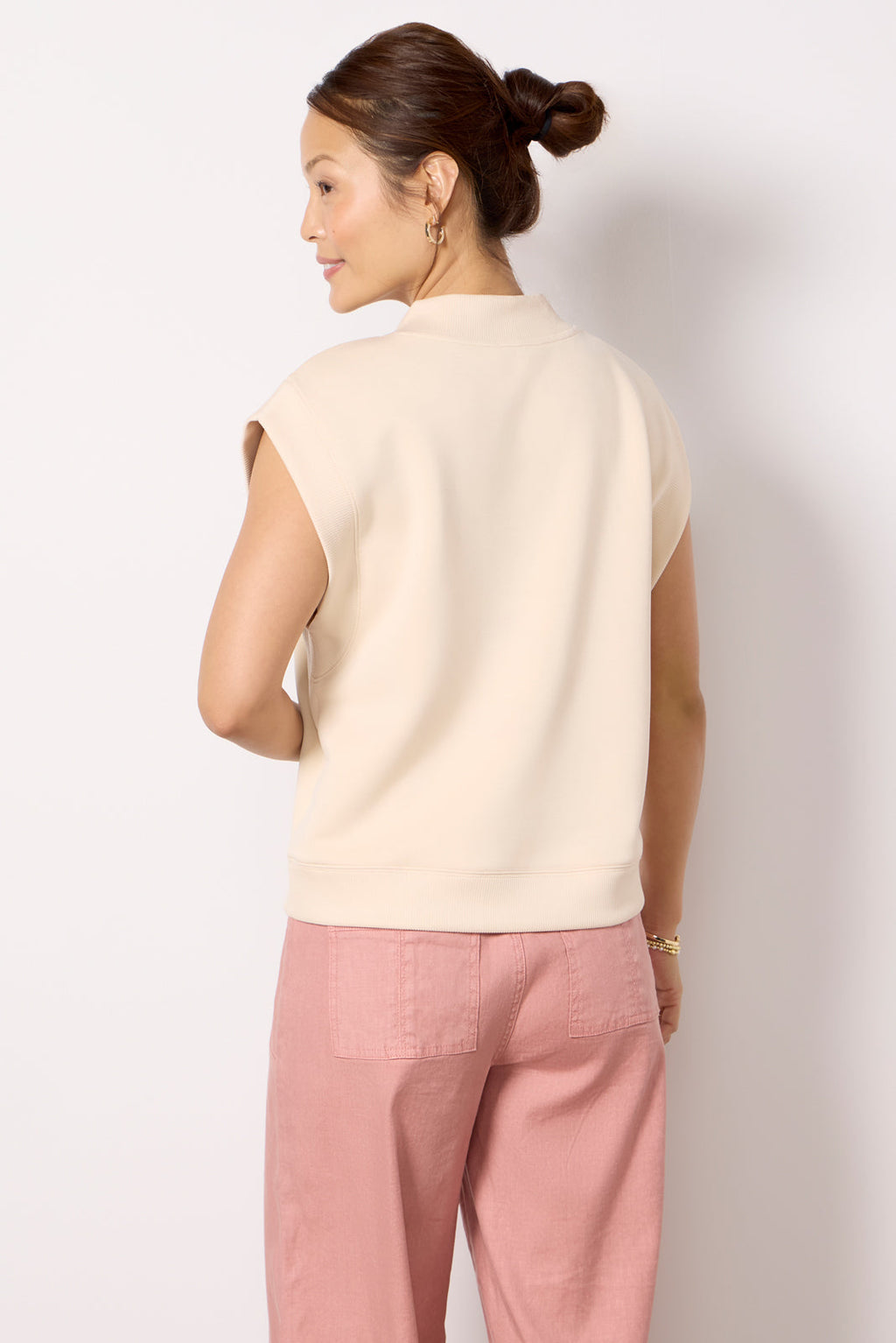 Women's Eva Sleek V Neck Top