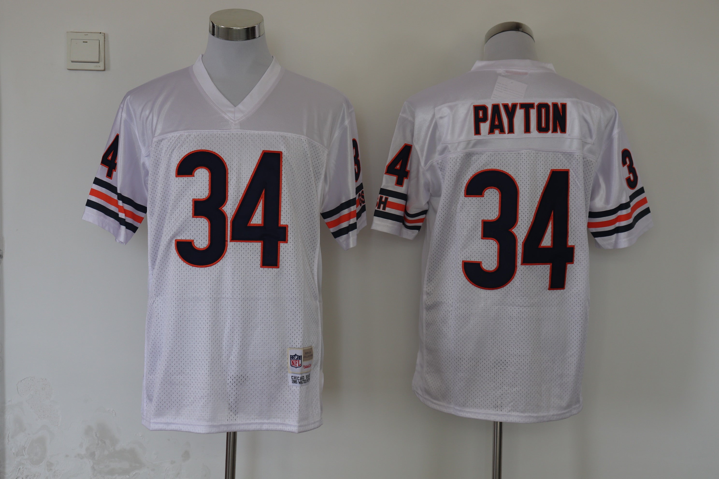 Men's Chicago Bears Walter Payton Mitchell & Ness White Legacy Replica Jersey1