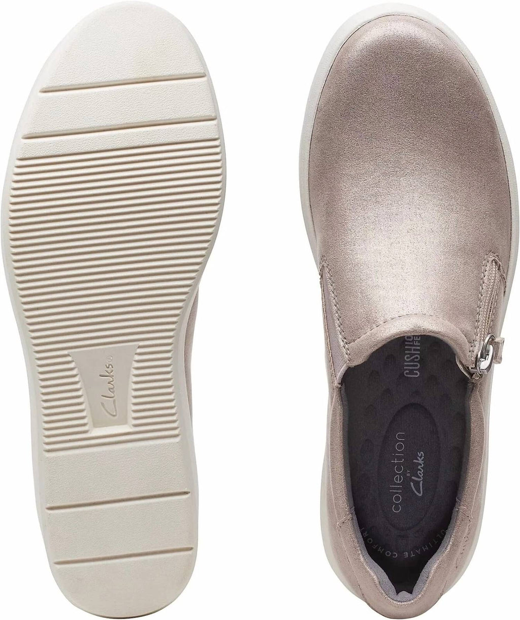 Women's Layton Step Sneakers In Lavender Metallic