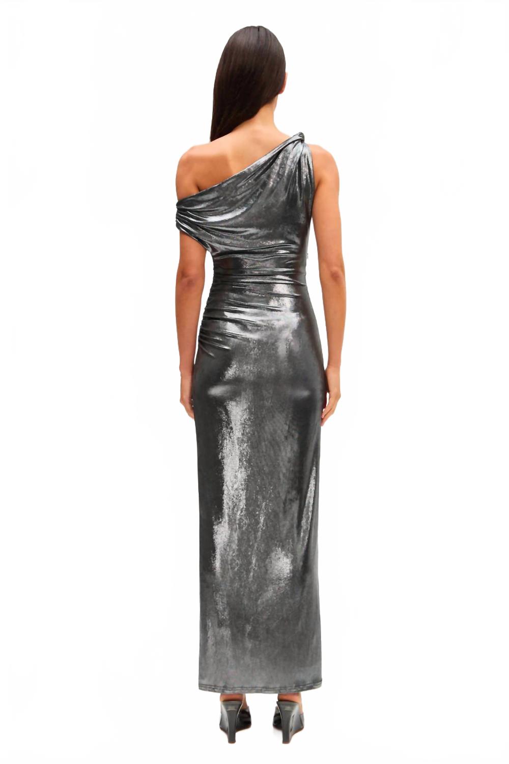 Nyra Metallic Gown In Silver