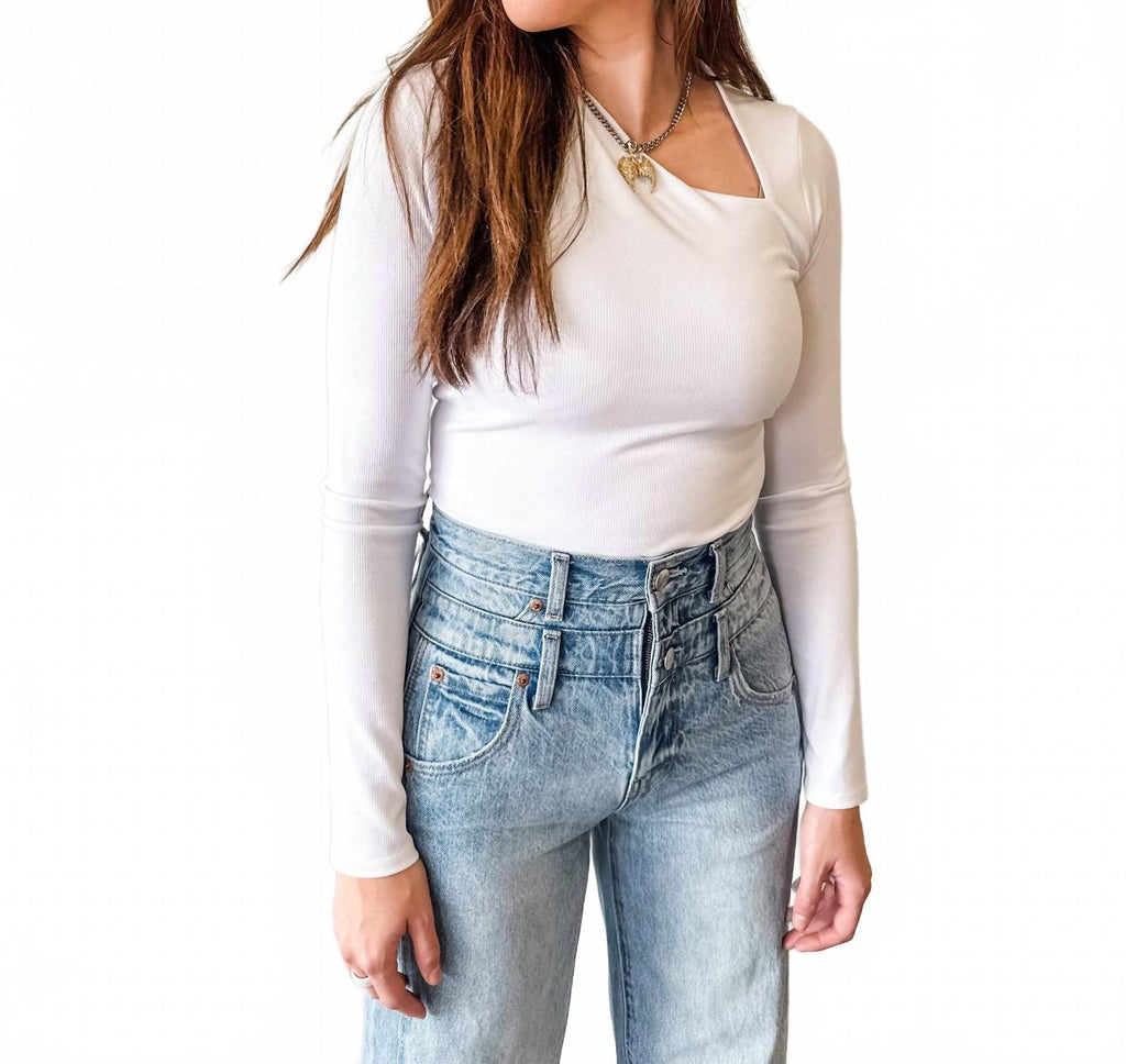Effortless Angle Top In Ivory
