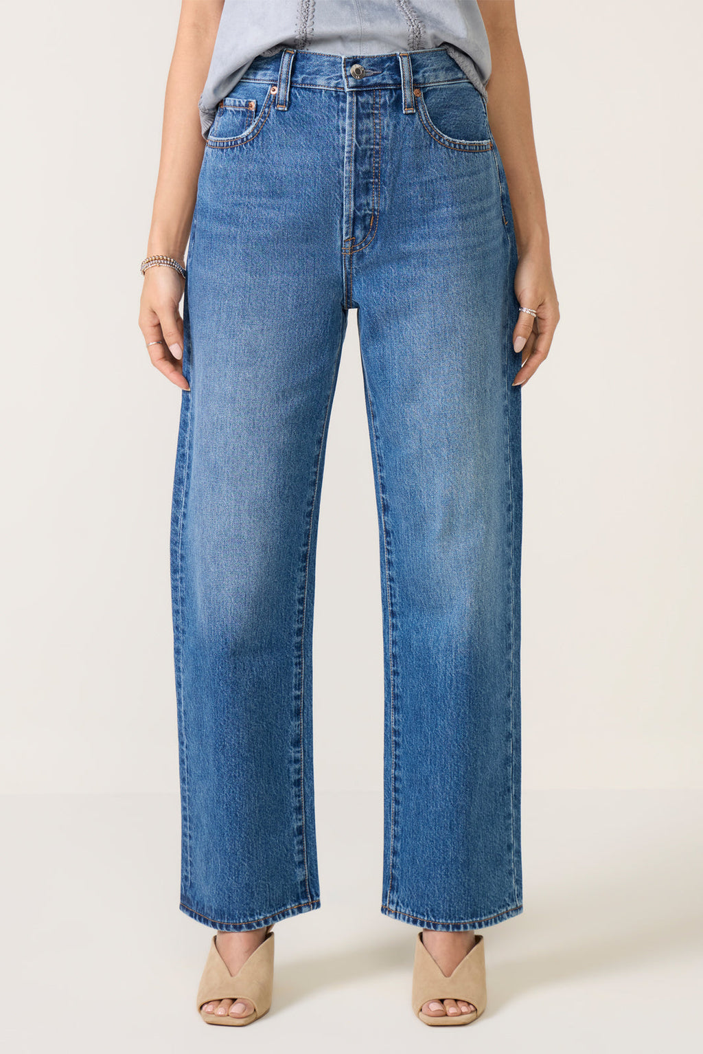 Women's Petite Cassie Straight Jean