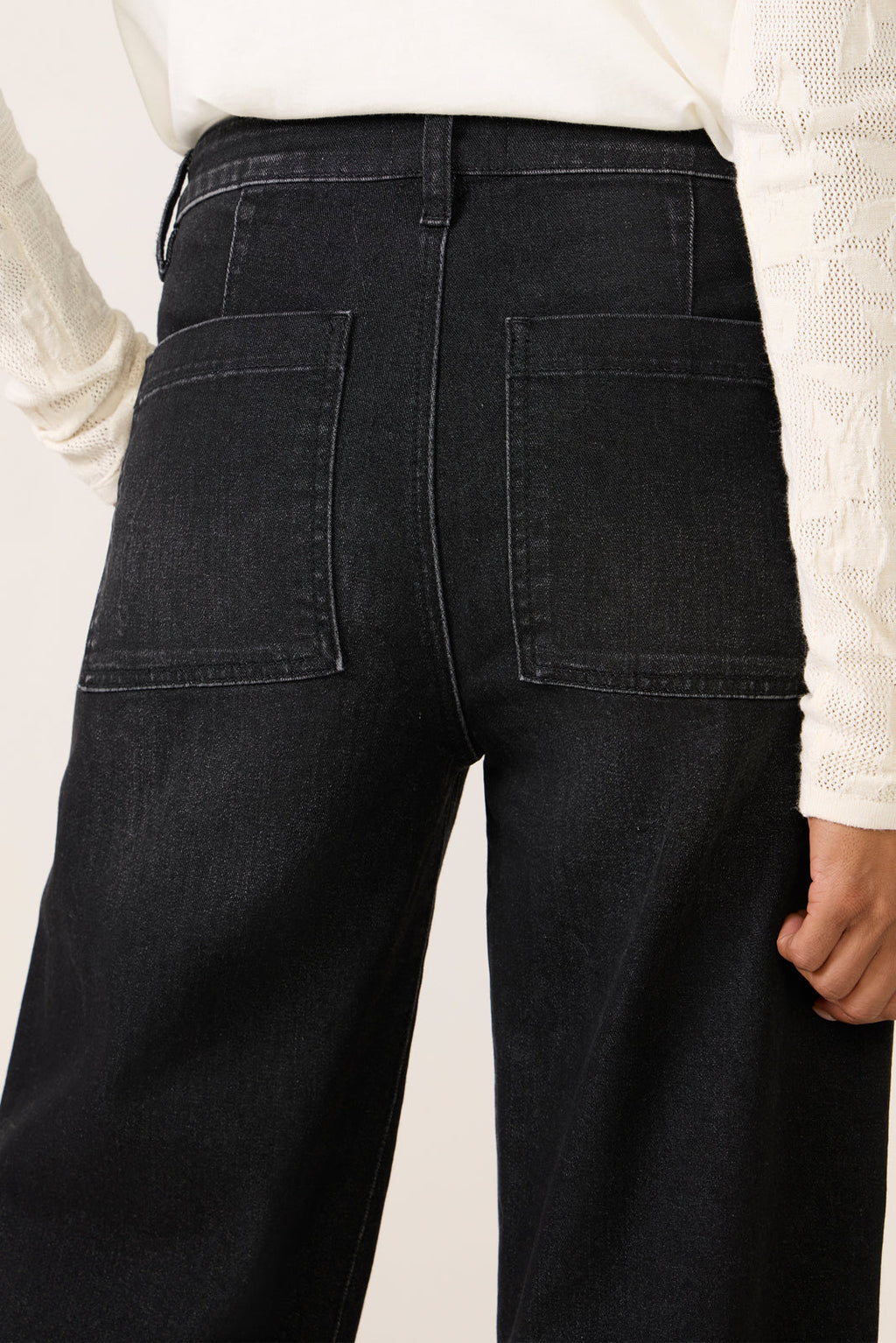 Women's Ashton Barrel Jean